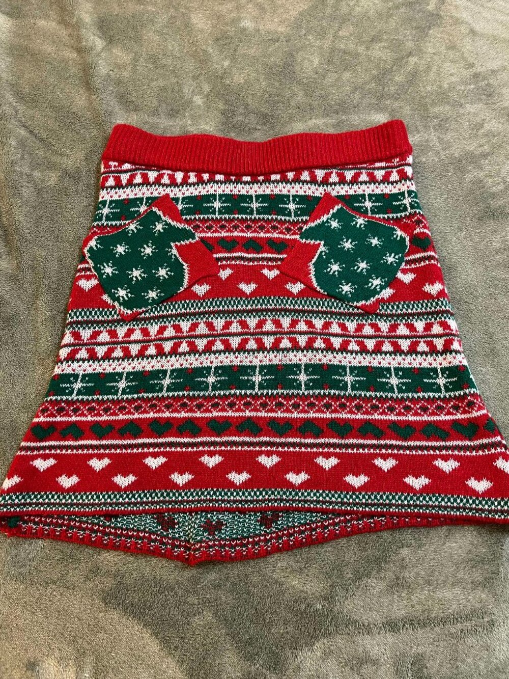 Love On A Hanger Christmas Sweater Mini Skirt Mitten Pockets Fair Isle Size L